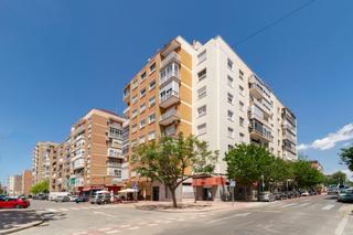 Miete Etagenwohnung in Ciudad Jardín. Alquiler en ciudad jardín