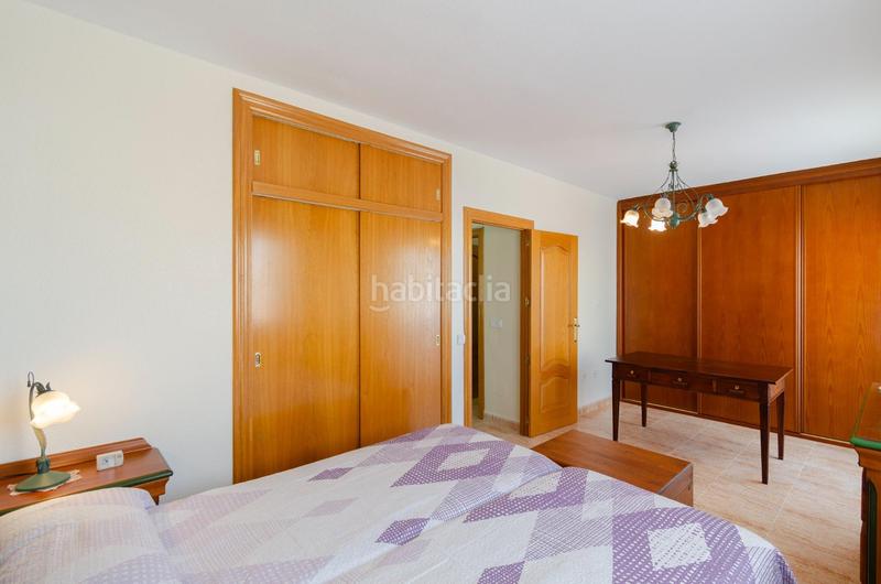 Foto f18b8230-ee23-45b6-a51e-da830d5c9383. Dúplex amb calefacció aparcament a Roche Unión (La)