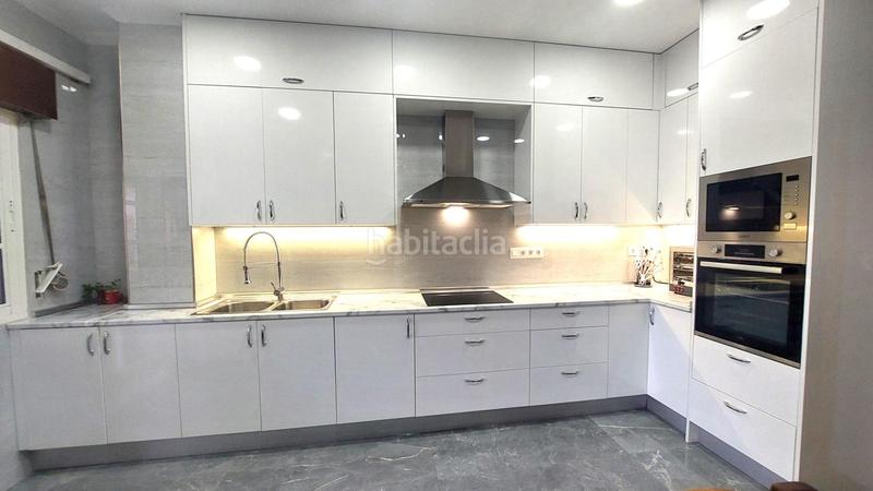 Foto 8b747914-6398-483b-af16-50c83f4be895. Dúplex amb calefacció aparcament piscina a Los Barreros - Cuatro Santos Cartagena