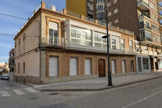 Planta baixa  Calle mayor. Piso a estrenar en la calle mayor de la uni�n