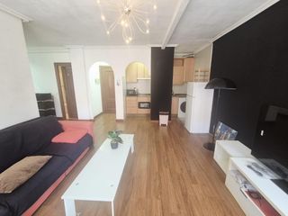 Rent Flat in La Unión. Se alquila apartamentooficina en el centro de la unión