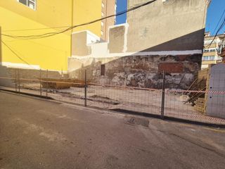 Posto auto  Calle santa joaquina de vedruna. En venta cocheras independientes de obra nueva en el centro de l