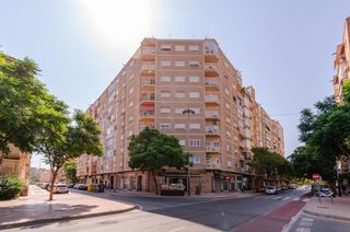 Piso en Alameda. Piso zona juan fernandez