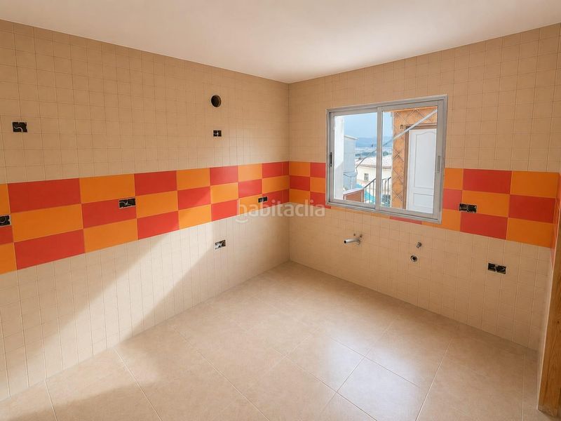 Foto a9af1630-35b5-4845-afd5-b93a266948dc. Casa adossada a Coy Lorca
