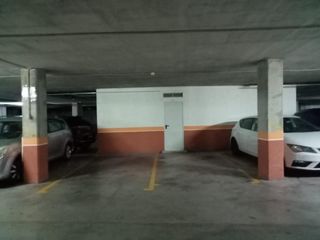 Parking coche en San Ginés. Se venden dos plazas de garaje juntas en el mismo edificio 10.50