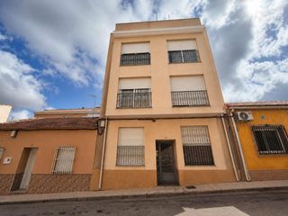 Piso en La Unión. En venta apartamento junto a calle mayor de la unión