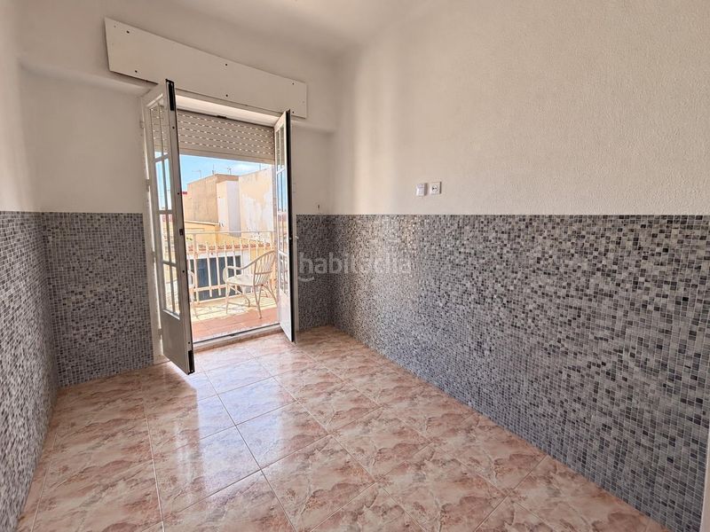 Foto ccc6a744-1fa2-4ad1-9ae5-6a4d171f1e39. Pis a Los Nietos Cartagena