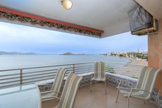 Apartament a Zona Galúa - Calnegre