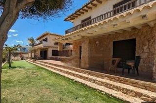 Chalet in Cabo Roig. Gran casa en cabo roig