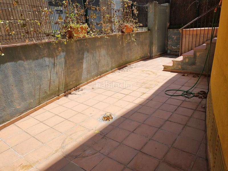 Foto 556e18f5-511c-42f9-9f81-d4a6feec9320. Planta baixa amb calefacció a Eixample Sud-Migdia Girona