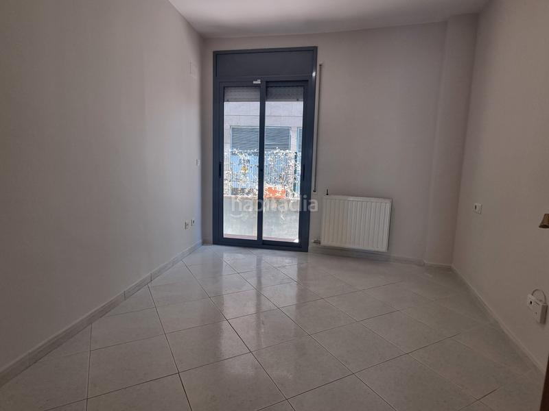 Foto 373112cb-c997-4320-8d6e-27aad50ebe65. Flat in plaça josep irla i bosch 22 in Eixample Sud-Migdia Girona