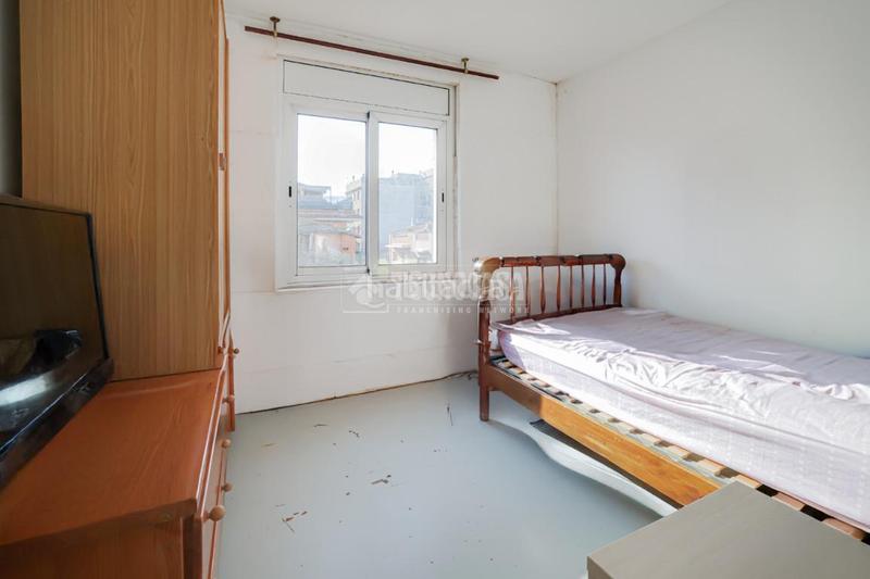 Foto 5ba3b527-c71c-46ef-9156-97e8d0416fb0. Piso  en venta en Mercat Rubí