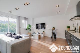 Loft en Mercat. Piso en venta en rubí