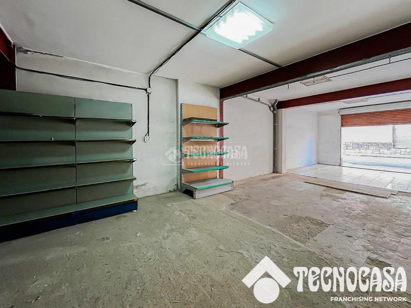 Foto ac192dd9-bb73-4db5-8898-c9f606bf1462. Lloguer local comercial a Mercat Rubí