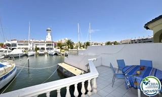Casa a N/a 11b. Casa de pescador en el sector salins en venta con amarre de 12,5
