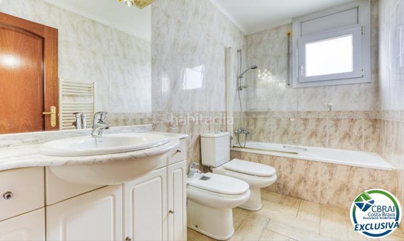 Foto 24269b2c-d133-4bf7-ad13-a70bfa736921. Casa a carrer del cadí 13 a Nord Roses