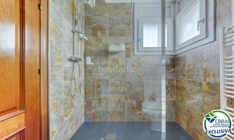 Foto 6814d66f-af33-4a0e-b198-fe8c1296c3e7. Casa a carrer del cadí 13 a Nord Roses