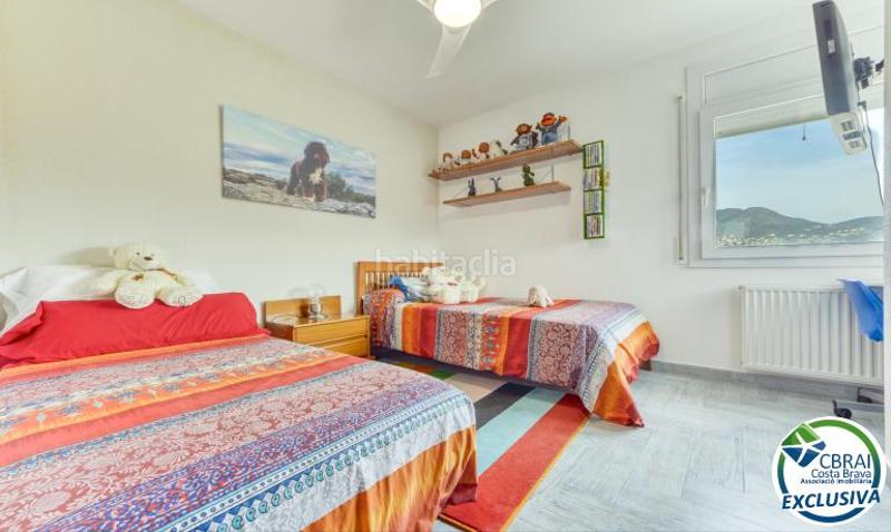 Foto 7e60d6e8-e54f-4ae6-b1c2-49985ccbb13b. Casa a carrer del cadí 13 a Nord Roses