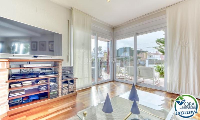 Foto 955a4cd3-d5c7-4e88-be57-9a6fd0d5312c. Casa a carrer del cadí 13 a Nord Roses