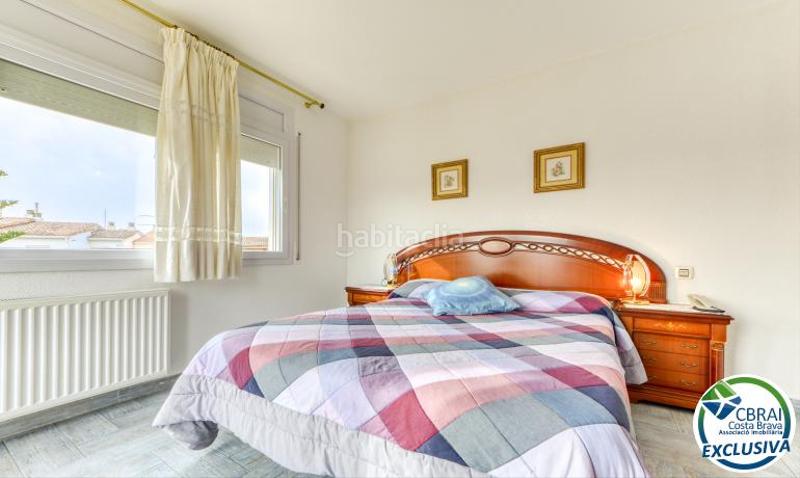 Foto a50b8d5c-8565-43e7-b8a5-6fbaf041170e. Casa a carrer del cadí 13 a Nord Roses