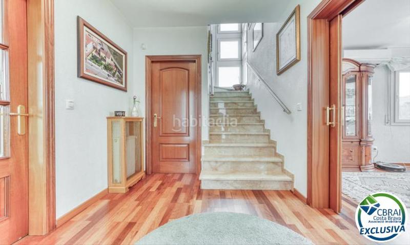 Foto b5aca323-737c-4010-bee3-957c5efada89. Casa a carrer del cadí 13 a Nord Roses