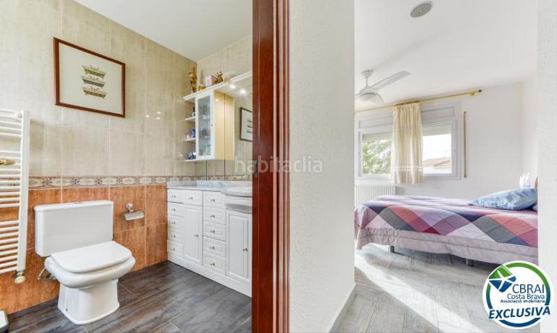 Foto ff61749e-da4c-4eb9-af48-0daeb1bb46e0. Casa a carrer del cadí 13 a Nord Roses