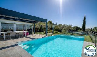 Haus in Palau-saverdera. Très rare à la vente
