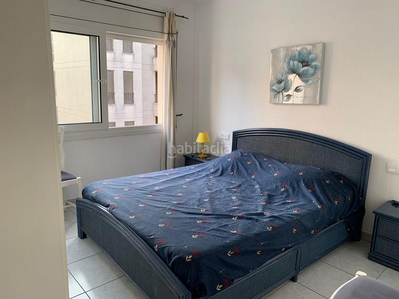 Foto 5fac7ebf-58e8-4eb4-a16b-60f9313a2913. Piso en carrer de joanot martorell 5 très bel appartement vue mer avec licence touristique en Roses