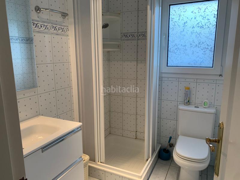 Foto f7290327-220f-4a84-a702-6e81480d653f. Piso en carrer de joanot martorell 5 très bel appartement vue mer avec licence touristique en Roses