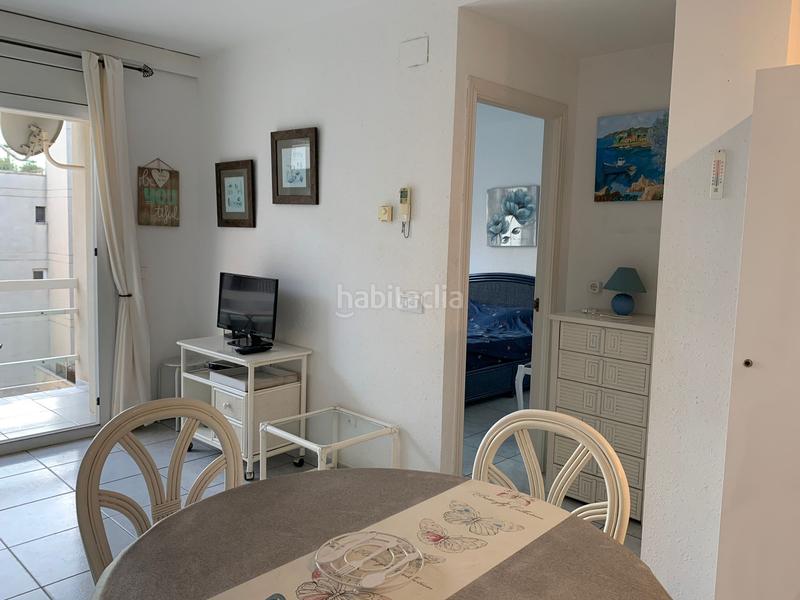 Foto fbffe00a-16f0-4b25-9dae-1b4ca4b33743. Piso en carrer de joanot martorell 5 très bel appartement vue mer avec licence touristique en Roses