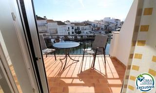 Pis a Carrer port banyuls 13. Appartement avec vue sur le canal