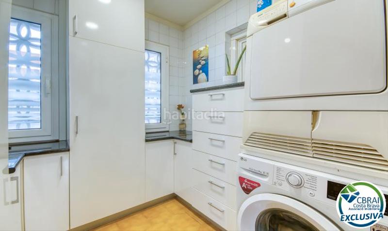Foto c16dc4cf-7646-4b45-94ef-cac2428d43cc. Casa en carrer roma 20 charmante maison individuelle avec piscine à mas oliva en Roses