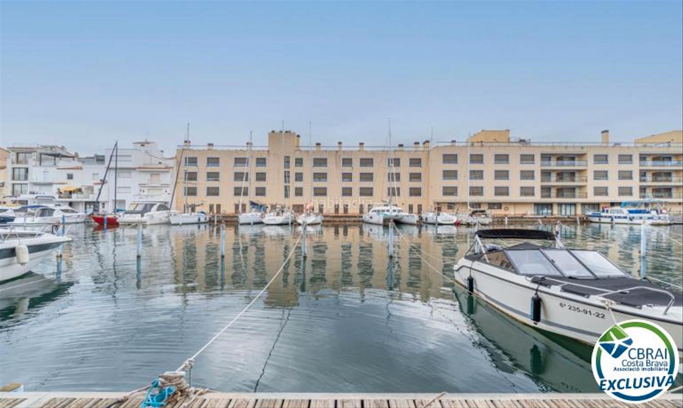 ORT MOX Appartement avec deux chambres, vue sur le canal et par Empuriabrava