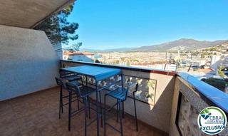 Appartamento  Carrer de la pujada del puig rom 52. Precioso apartamento con vistas impresionantes