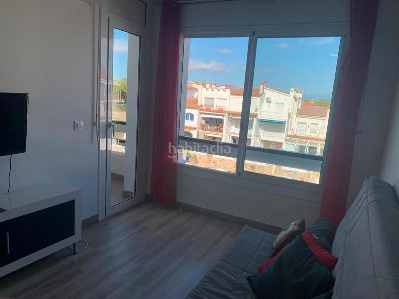 Foto 1c6101c1-8ac6-4a18-872f-cbb00dd71ed6. Appartement dans carrer Alberes 191 dans Alberes Empuriabrava