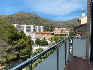 Pis  Carrer viena 26. Apartamento de 2 dormitorios – comodidad, tranquilidad y entorno