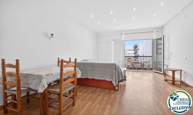 Foto b1b6801a-6c03-444f-addb-de52df86077f. Flat in avgda.fages de climent 1l in Moxó - Sant Mori Empuriabrava