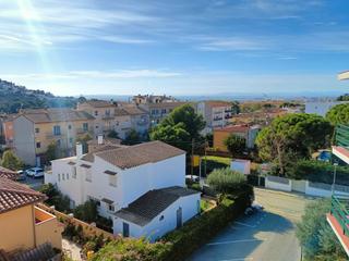 Pis a Els Grecs-Mas Oliva. Hermoso apartamento