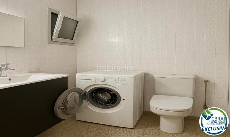 Foto 8e99b5f7-5f36-45ca-b18b-a69b697d8373. Pis a carrer de sant morí 12 a Muga - Gran Reserva - Badia Empuriabrava