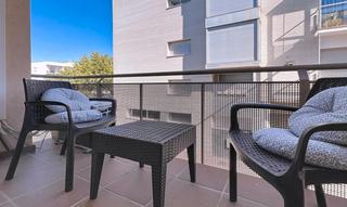 Pis  Carrer del pare antoni maria claret. Appartement moderne au cœur de roses