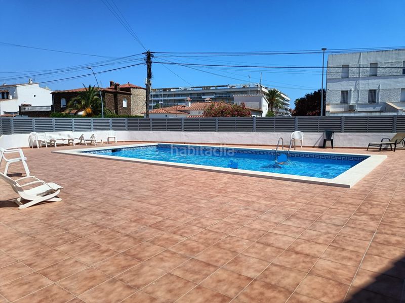 Foto 8c19716c-aba2-4ab8-ad4e-3fb77a9e1bea. Casa adossada amb calefacció piscina a Santa Margarida Roses