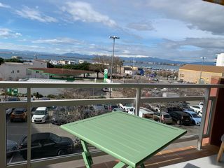Piso  Plaça carles fages de climent 3. Magnifico piso a 200 m de la playa con licencia turística