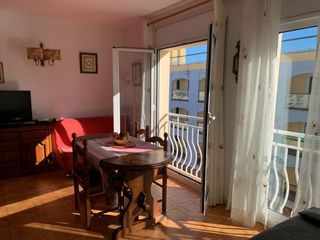 Pis a Salins - Cavall de Mar. Encantador apartamento en el último piso, zona caballito