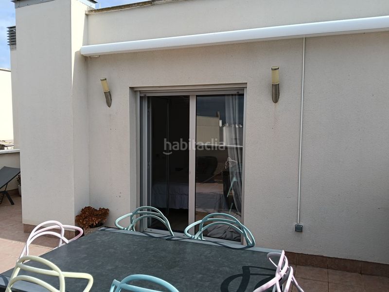 Foto 57bb2353-bbe8-43d8-b3ac-bfcd5cc9c737. Dachwohnung in carrer tirso de molina 49 in Centre Roses