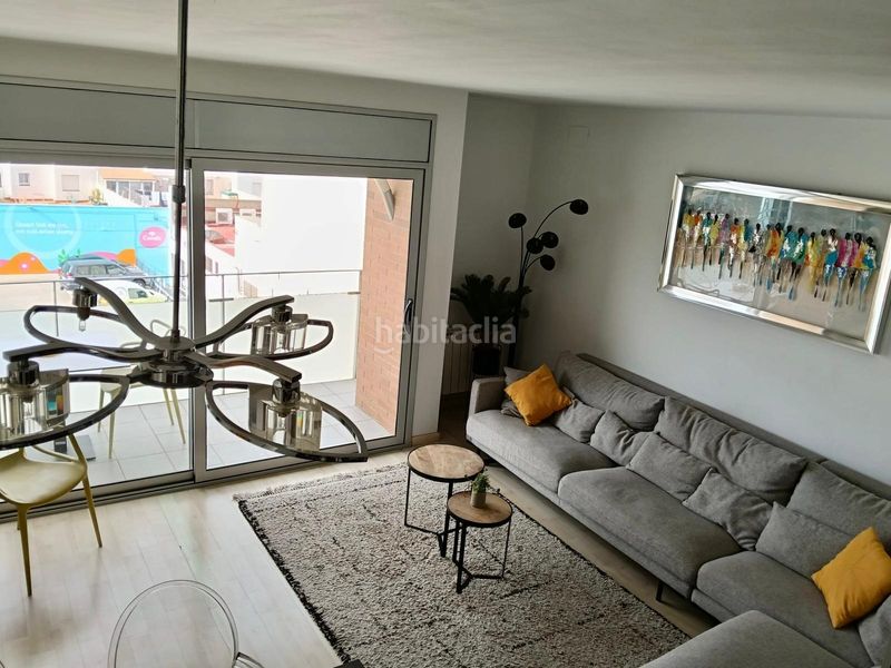 Foto c8c00f8e-b013-4ea6-8600-b09c6334eb95. Dachwohnung in carrer tirso de molina 49 in Centre Roses