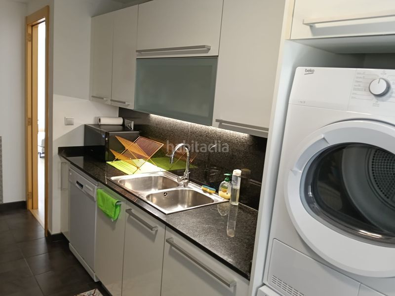 Foto d446ef35-19e2-4fb3-a22c-ab86f85268e6. Dachwohnung in carrer tirso de molina 49 in Centre Roses