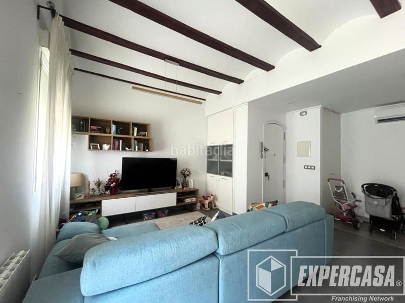 Foto e0fd411a-e0ff-4030-b25b-8ab6247df959. Pis a Mont Olivet Valencia