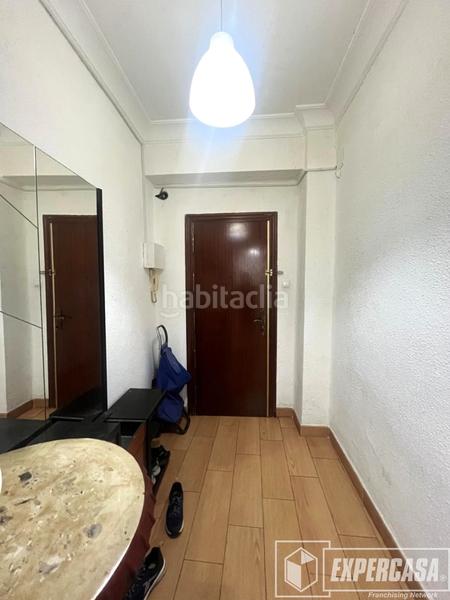 Foto 05ae2305-afaf-4d55-85a2-f8d8b4abbc6d. Appartement dans calle duque de gaeta 58 dans Aiora Valencia