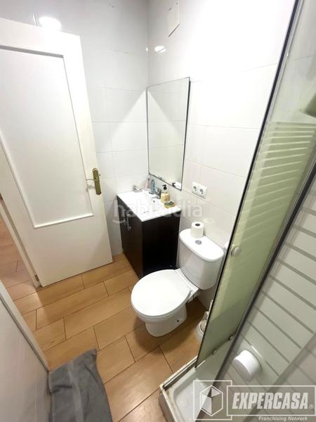Foto 24ca5a24-dc8d-4ba2-948e-83bdbfdb0d94. Appartement dans calle duque de gaeta 58 dans Aiora Valencia