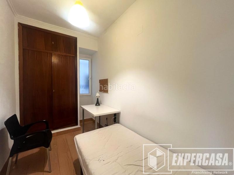 Foto d20202a7-9bf0-4aa7-bf1f-f8bbc6d217a2. Appartement dans calle duque de gaeta 58 dans Aiora Valencia